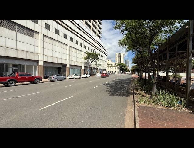144M² RETAIL TO LET IN DURBAN CENTRAL